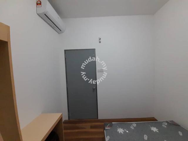 NEAR CIQ MEDIUM ROOM ( Low Depo ) 2