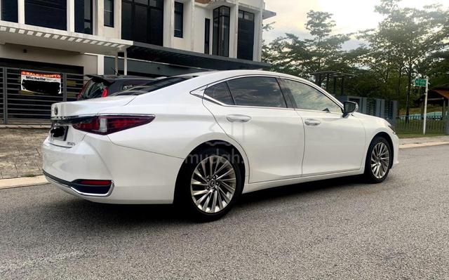 2023 Lexus ES250 2.5 LUXURY (A) - 2