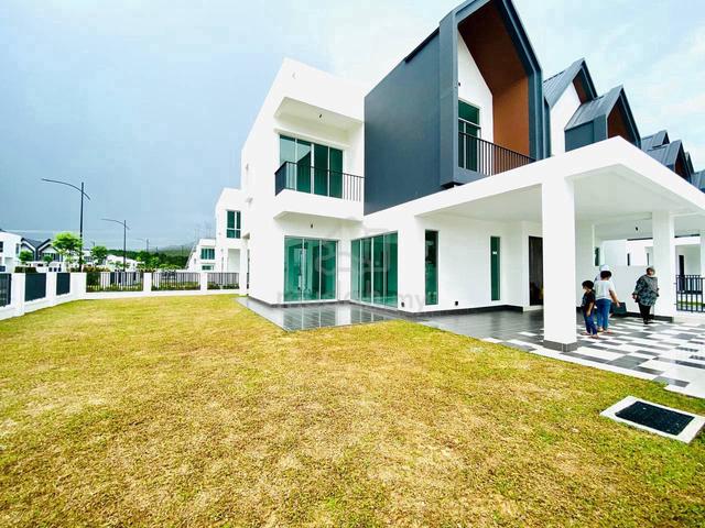 Corner Lot Eco Forest Garden Homes, Semenyih - FREEHOLD & EXTENDED 2