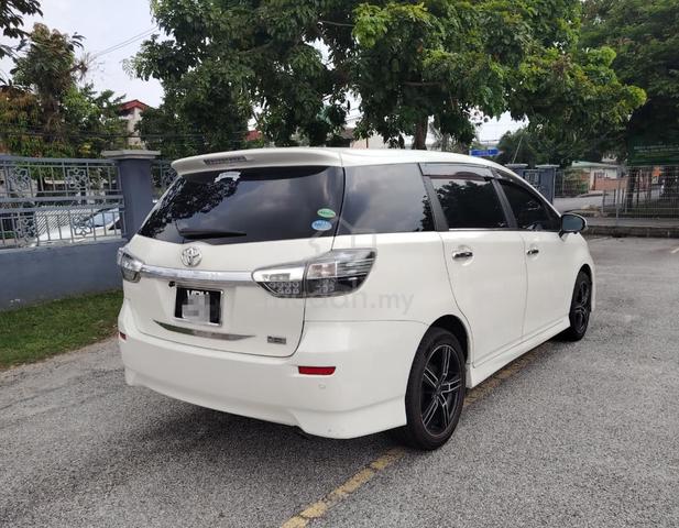 2014 Toyota WISH 1.8 X FACELIFT (A) - 3