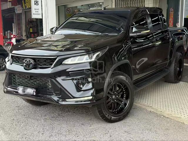 2020 Toyota HILUX 2.8 BLACK EDITION MY17 AN120 - 1
