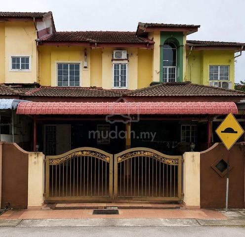 Double Storey Terrace For Sale at Taman Seri Mewah 8 Meru Klang 1