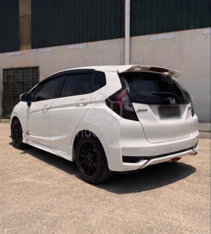 Honda Jazz 1.5 V (A) 2015 | RM40,000 (CAN NEGO) - 2