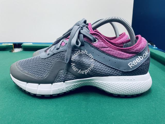 kasut reebok running