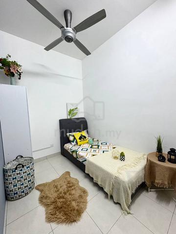 Bilik Sewa Single [Non-Sharing] – Bandar Tasik Kesuma (Cendana), Beran 1