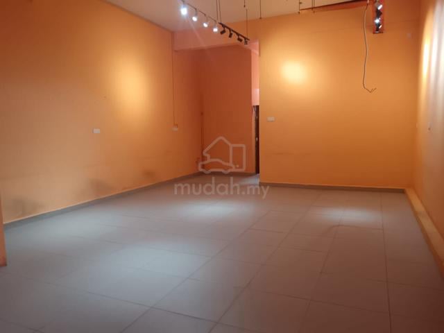 Ground floor shop for rent bayu tinggi next to Bukit tinggi klang t 1