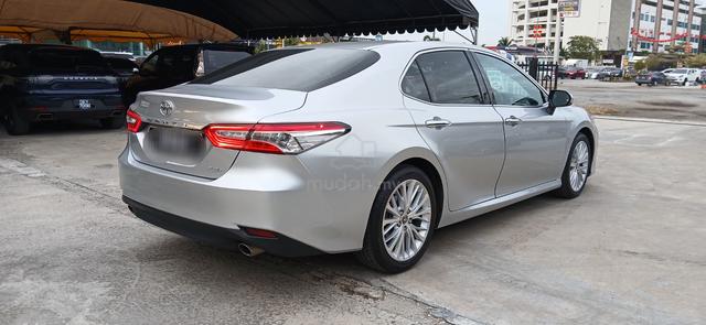 2019 Toyota CAMRY 2.5 V (A) - 4
