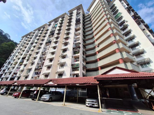 Desa View Towers Apartment 1