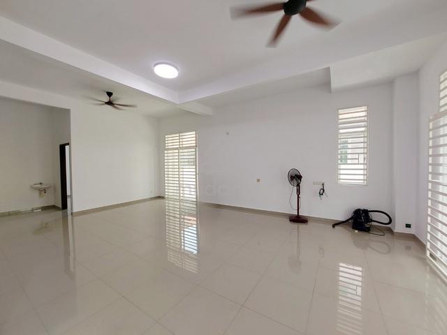 Desa Juru 2storey SemiD|Twin Villa| Gated Guarded 1