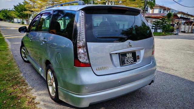 2010 Mitsubishi GRANDIS 2.4 MIVEC ENHANCED (A) - 5