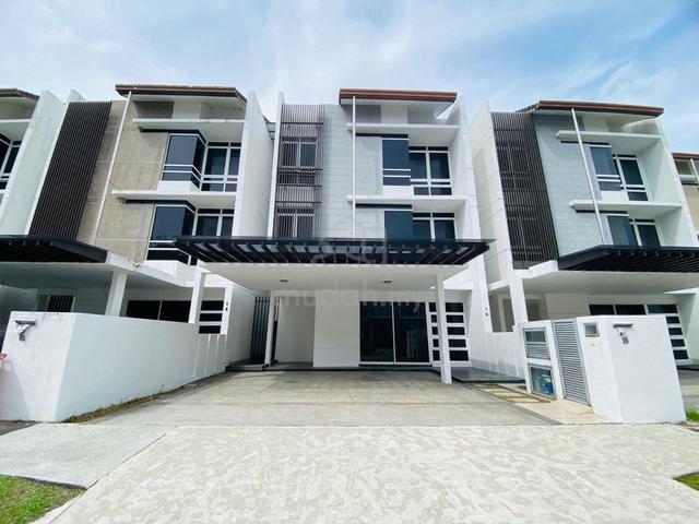 Facing Open Duta Villa Presint 14 Putrajaya | 3 Storey Hyperlink 1