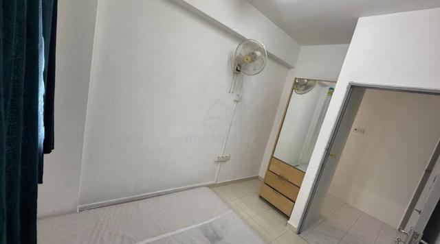 Desa Rahmat Apartment 1