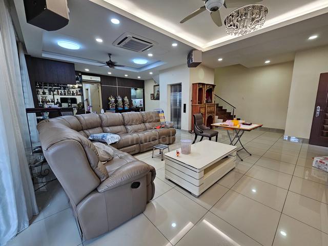 3 Storey Corner lot Semi D With Lift @ Twin Palm, Sungai Long 1