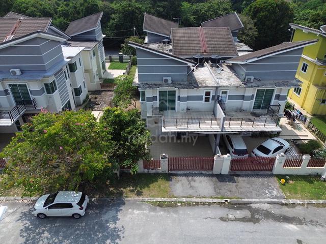 Double Storey Semi D House Taman Kinta Gopeng Perak 1