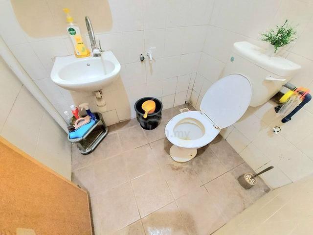 Single Storey TAMAN SRI ORKID, JALAN KEBUN, SEKSYEN 30, SHAH ALAM. 5