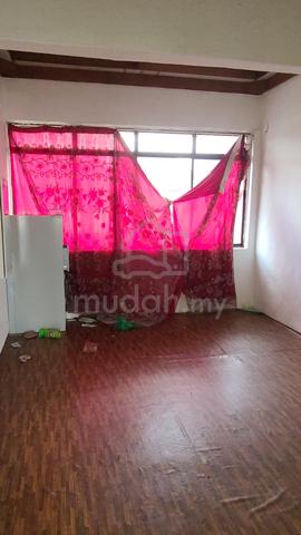 2 Storey Shop First Floor Rongggeng Ungku Tun Aminah SKUDAI FOR RENT 5