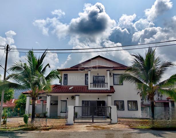 Bentong Double-Storey Corner Lot 1