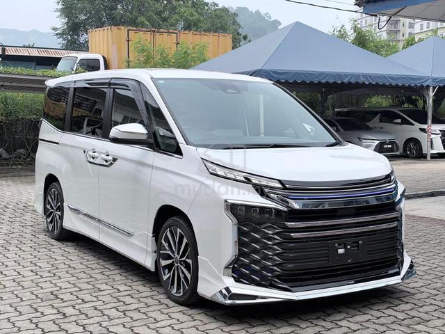 2022 Toyota VOXY 2.0 S-Z MODELISTA BODYKIT & RIMS - 3
