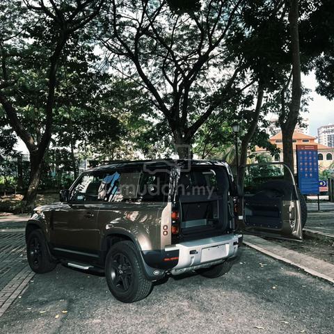 SCRUT | 2021 Land Rover DEFENDER 2.0 90 AWD P300 - 3