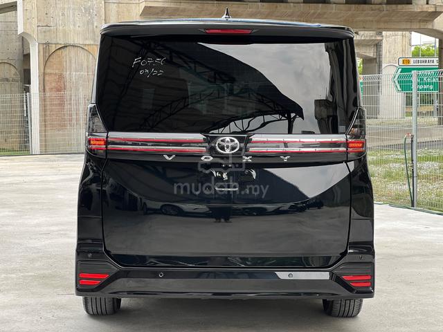 PROMO UNREG 2022 Toyota VOXY 2.0 SZ MPV 7 SEATER - 3