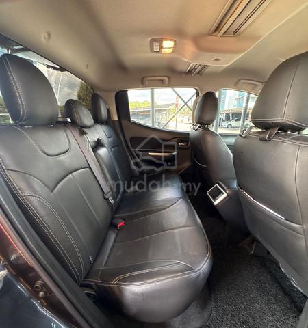 2023 Mitsubishi TRITON 2.4 VGT PREMIUM MY19 L200 - 2