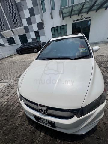 2013 Honda STREAM 1.8 I-VTEC RSZ FACELIFT (A) - 4