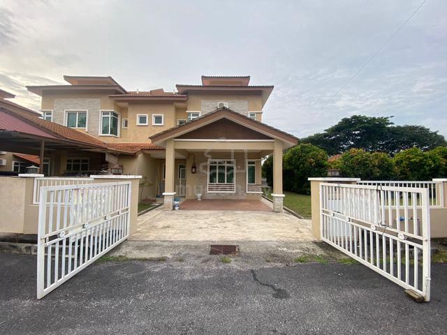Double Storey Semi D Desa Pinggiran Putra Huge Land Near Putrajaya 1