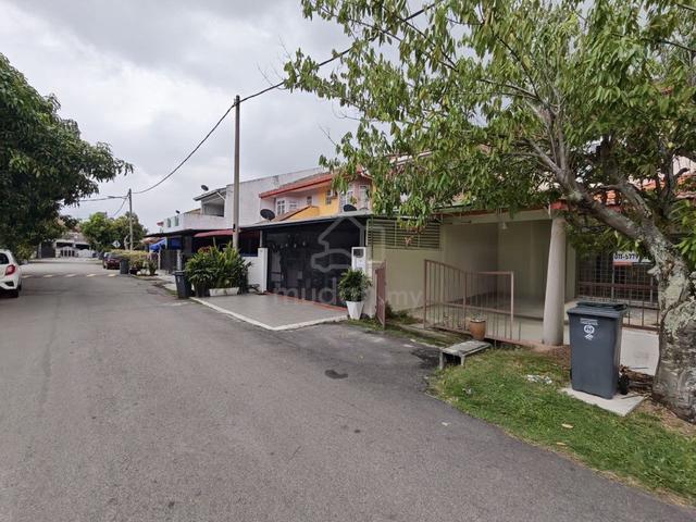 Rumah Teres 2 Tingkat Taman Merdeka Jaya Batu Berendam Melaka 1