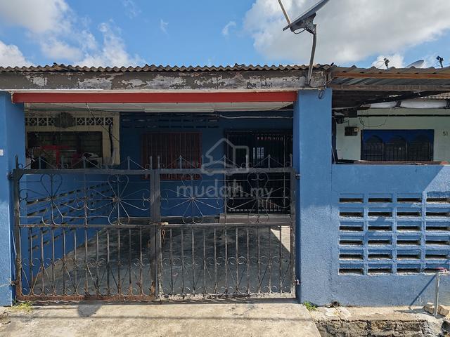 Rumah Ters Setingkat Taman TAS Kuantan - BEBAS BANJJR 1