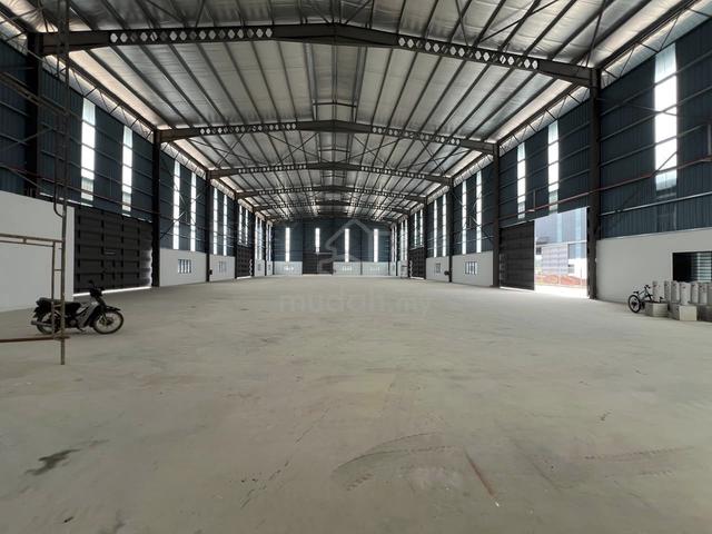 Brand New 1.15 Acres 400 Amp Detached Puncak Alam Factory 1