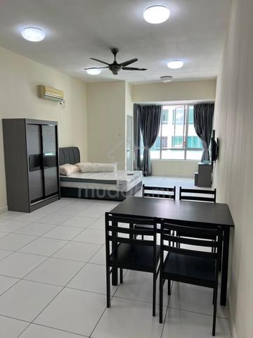 Akademik Suite 1