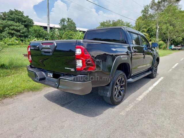 2020 Toyota HILUX 2.8 Rouge 6 Speed (A) - 4