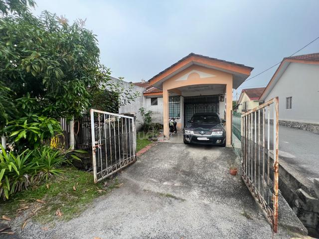 ENDLOT BELOW MV @ Single Storey Endlot Taman Politeknik PD 1