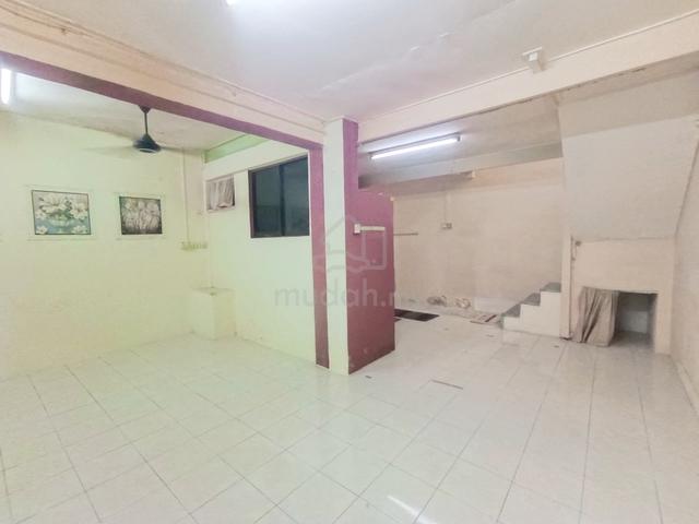 2 Sty Terrace Cluster House @ Tmn Sembilang 1