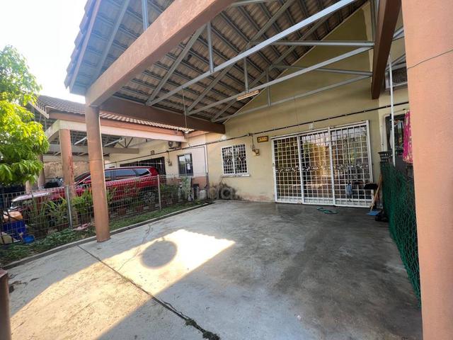 RUMAH TERES SETINGKAT FACING OPEN Indera sempurna 1