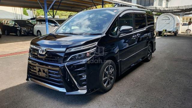 Last 1🚨 2021 Toyota VOXY 2.0 ZS KIRAMEKI III (A) - 3