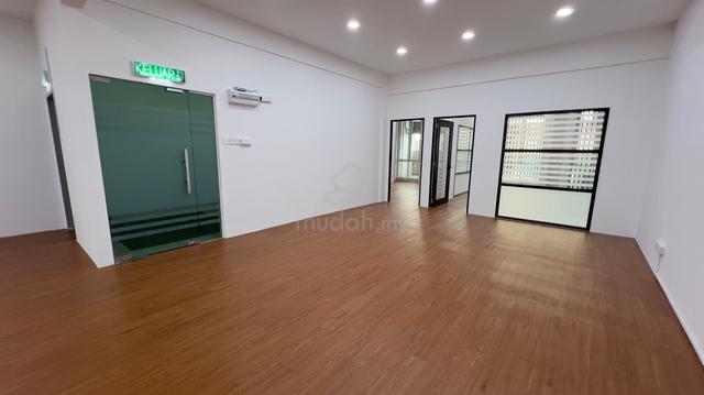 Shop Office Level 3, Bandar Puteri Puchong, puchong jaya 1