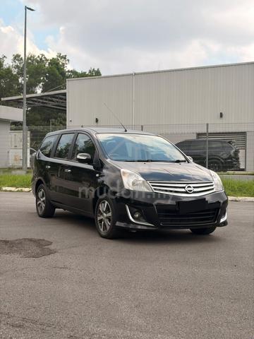 2012 Nissan GRAND LIVINA 1.8 - 2