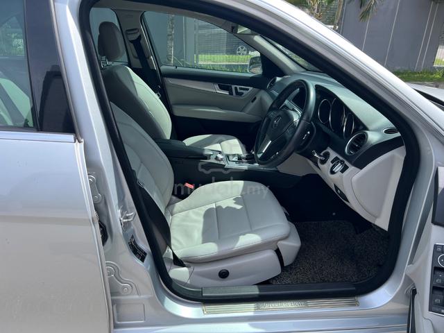 2012 Mercedes Benz C250 CGI BlueEFCY Avantgarde - 3
