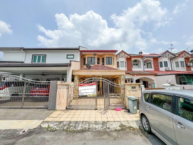 RENOVATED ⭐ FULL EXTENDED 2 Storey Terrace Bandar Tasik Selatan, BTS 1
