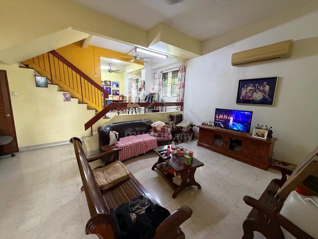 Cheap 2 Sty Endlot Terrace @ Bukit Indah, Taman Oug 1