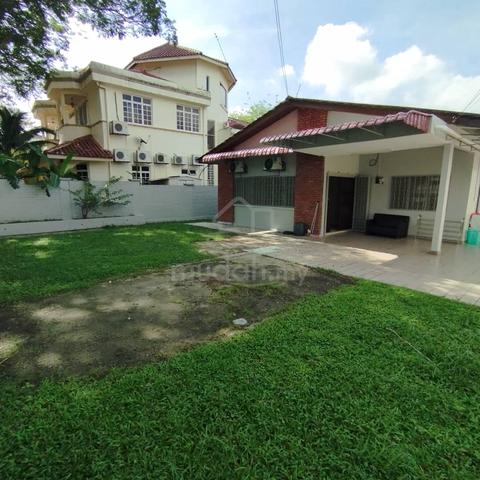 PJ Section 17 Fully Furnished Single Room 1