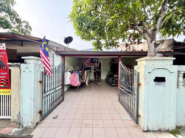 FACING SURAU | FULL LOAN 🔥 Single Storey Terrace Seksyen 17 Shah Alam 1