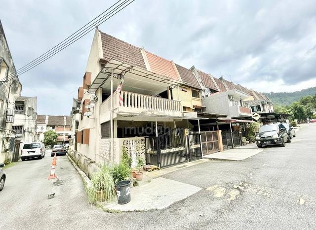 END LOT ❗️ Teres 3 Tingkat Taman Bukit Teratai Ampang 1