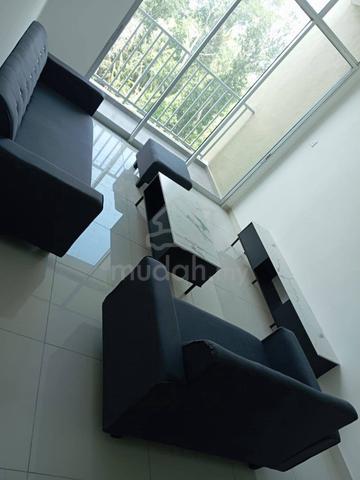 Seri Molek Perdana 1