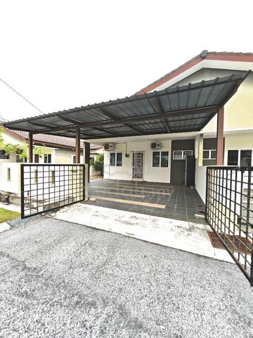 Rumah sedia diduduki awning grill sedia ada 1