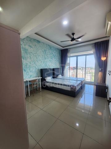 V-Residensi 2:Fully Furnished and NEW Femal unit Room For Rent 1