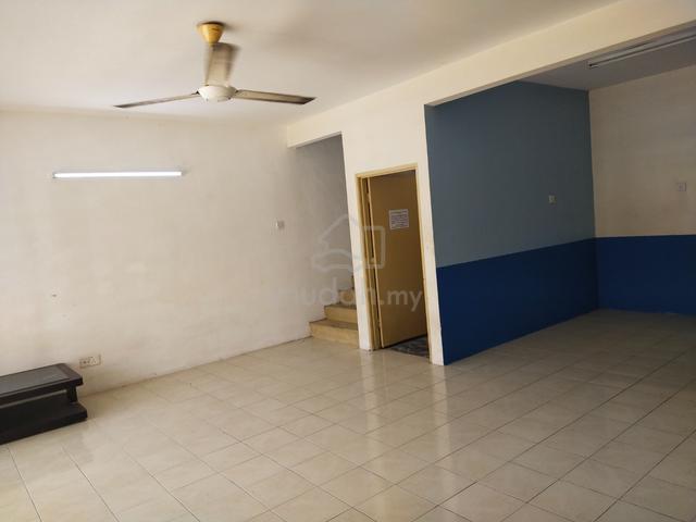 Renovated 2.5st Cluster at Batu Kawan 1