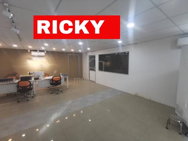 Shop Rent at Southbay Plaza First Floor Big Unit Premier Location 2