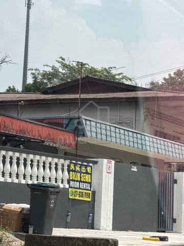 Kulai rent room 1